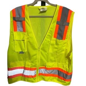 NWOT Pyramex Safety Vest Sz Large